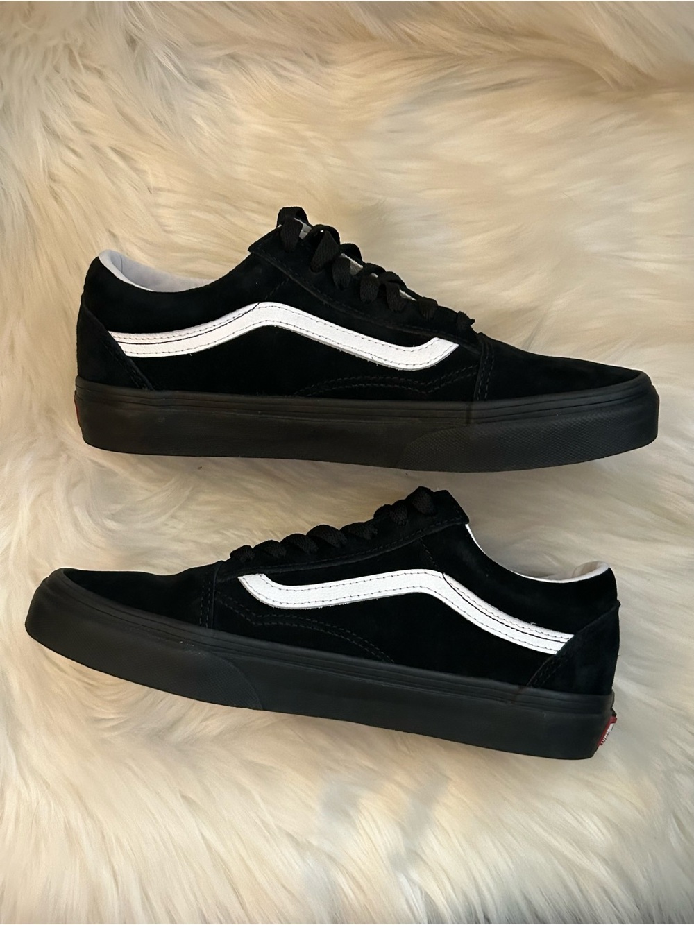 Vans Old Skool Pig Suede Sneakers
